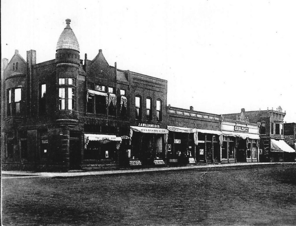 Snapshot of History Mount Ayr Record News